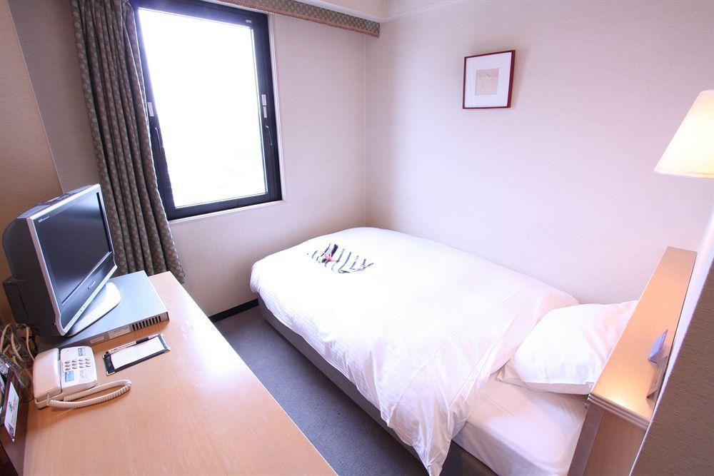 Apa Hotel Tonami Ekimae Eksteriør bilde